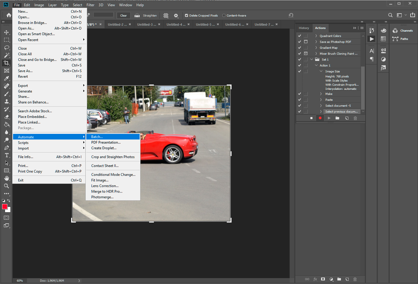 Adobe Photoshop에서 이미지 자르기.